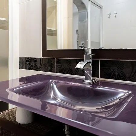 Apartment Blonzu Camerun Benalmadena
